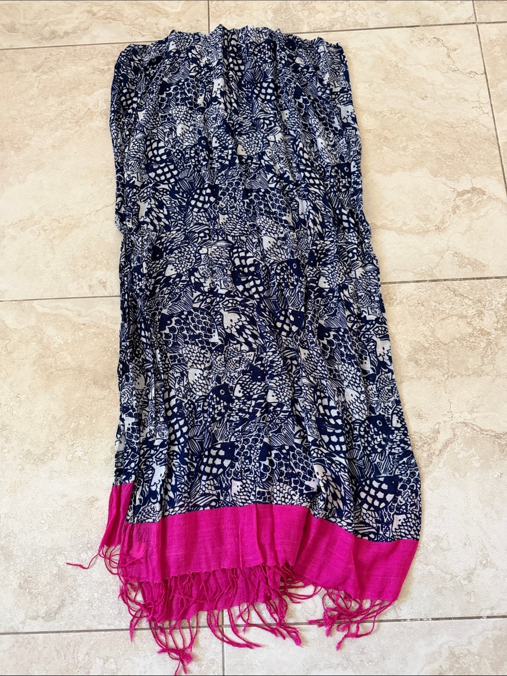Lilly Pulitzer Women’s Navy Floral Cover-Up/Wrap/Scarf, OS
